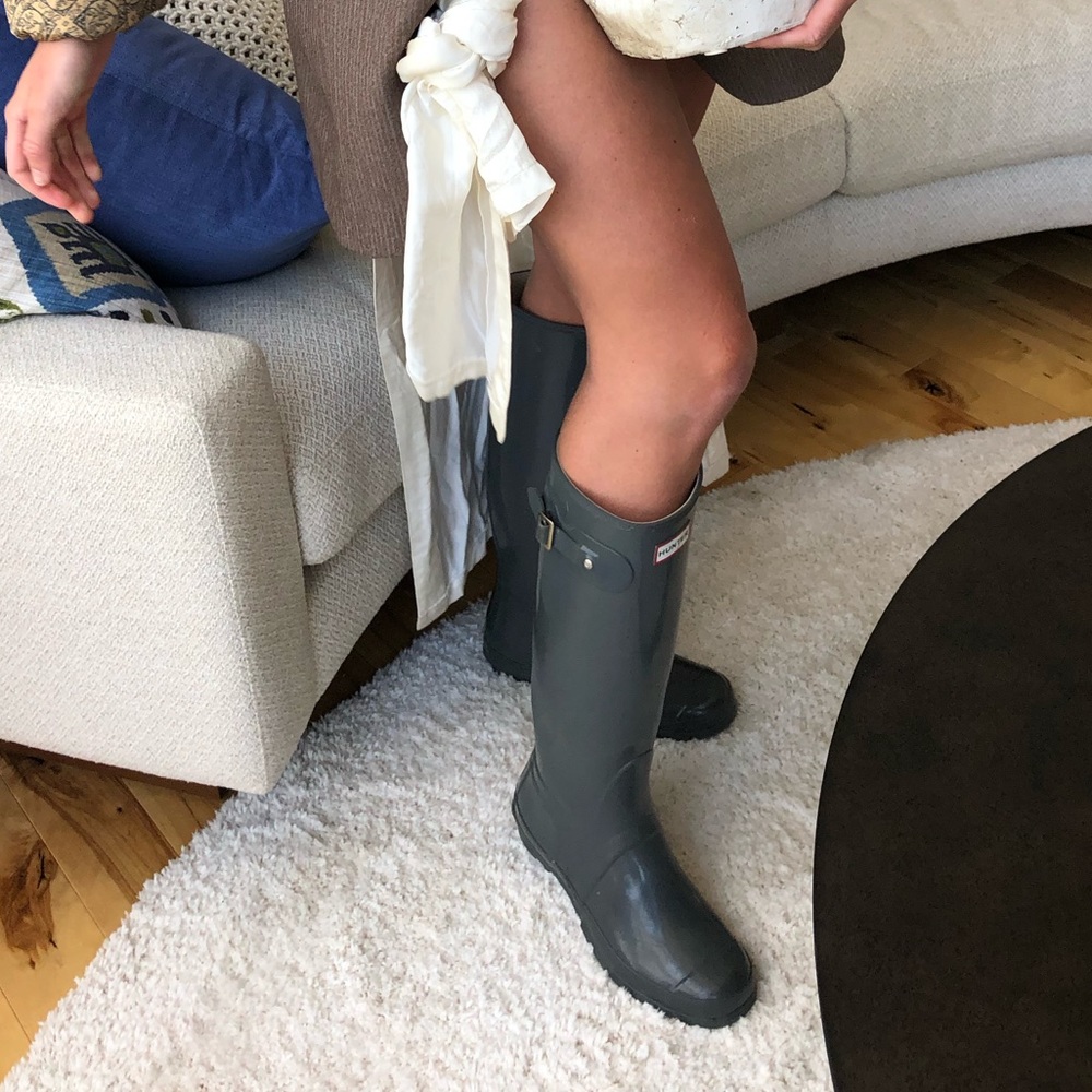 Grey Hunter Boots - Picture 3 of 4